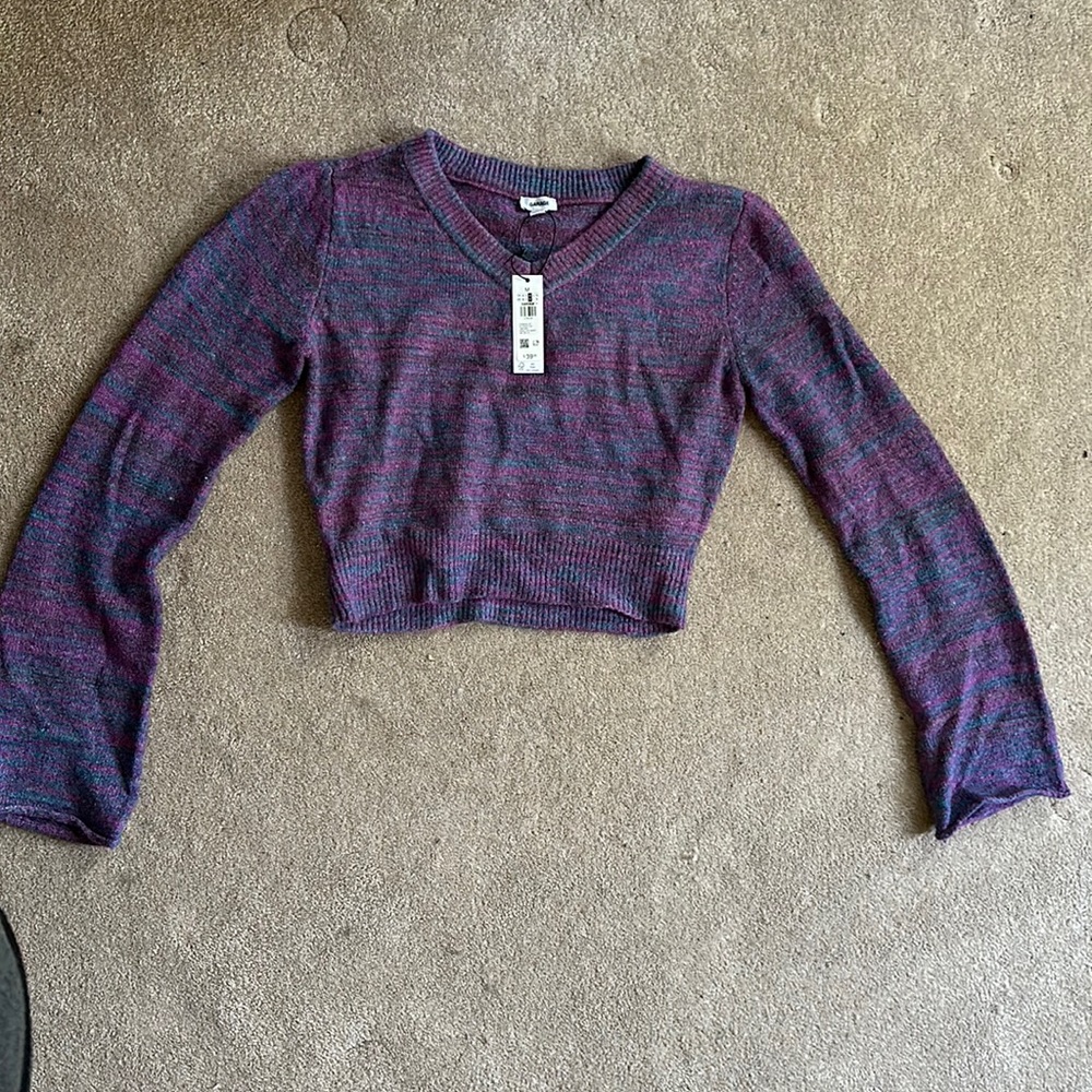 Super pretty and colorful cropped sweater